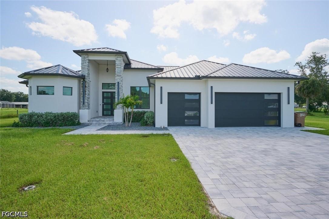 6201 Greenbriar Farms Rd., Fort Myers, FL 33905