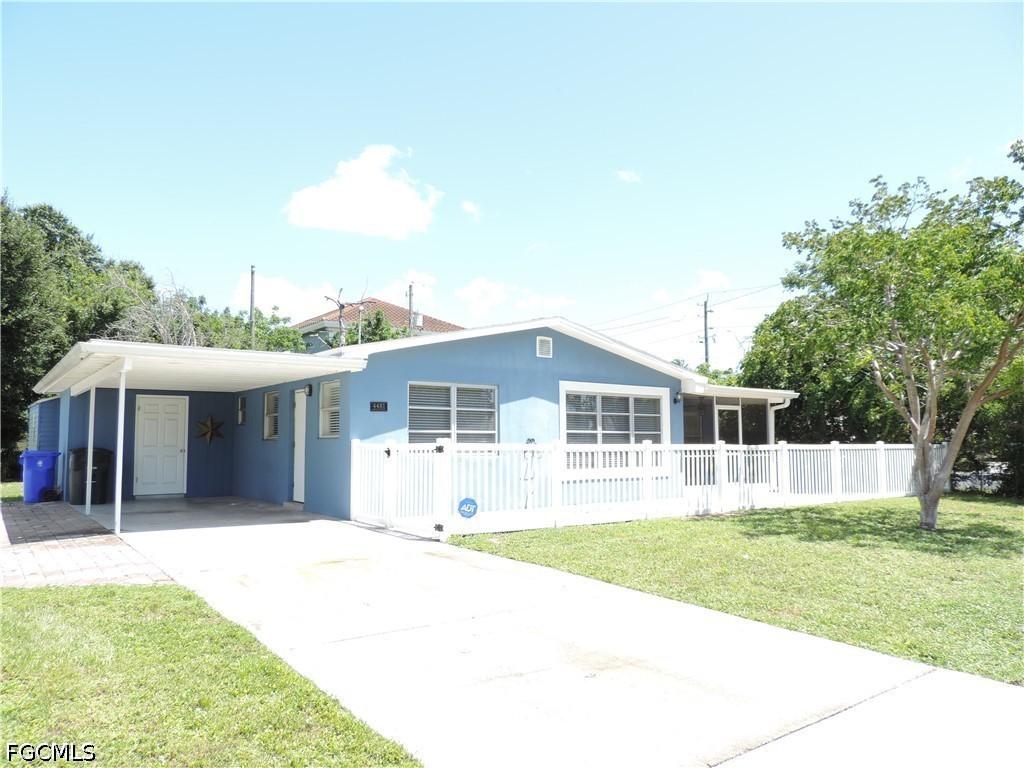 4481 Lagg Ave., Fort Myers, FL 33901