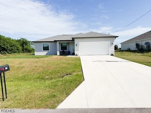 8041 Sherwood Cir., Labelle, FL 33935