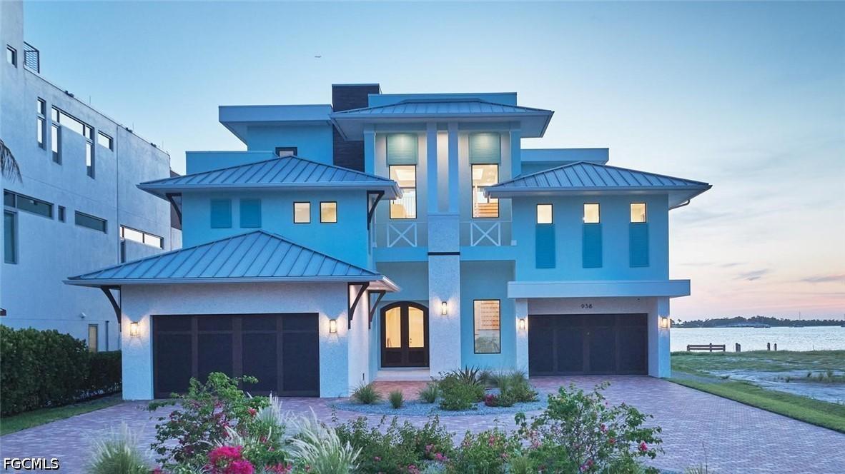 938 San Carlos Dr., Fort Myers Beach, FL 33931