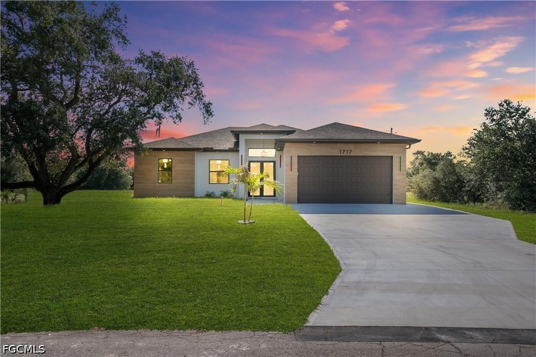 1717 Roosevelt Ave., Lehigh Acres, FL 33972