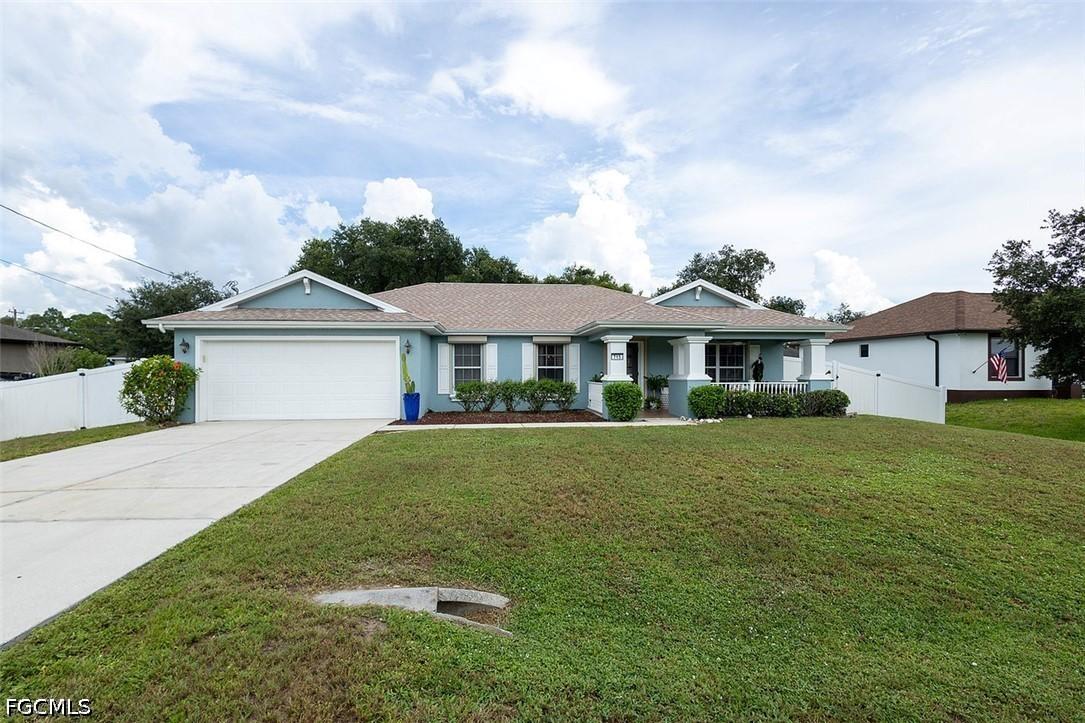 715 Zendor Ave., Fort Myers, FL 33913
