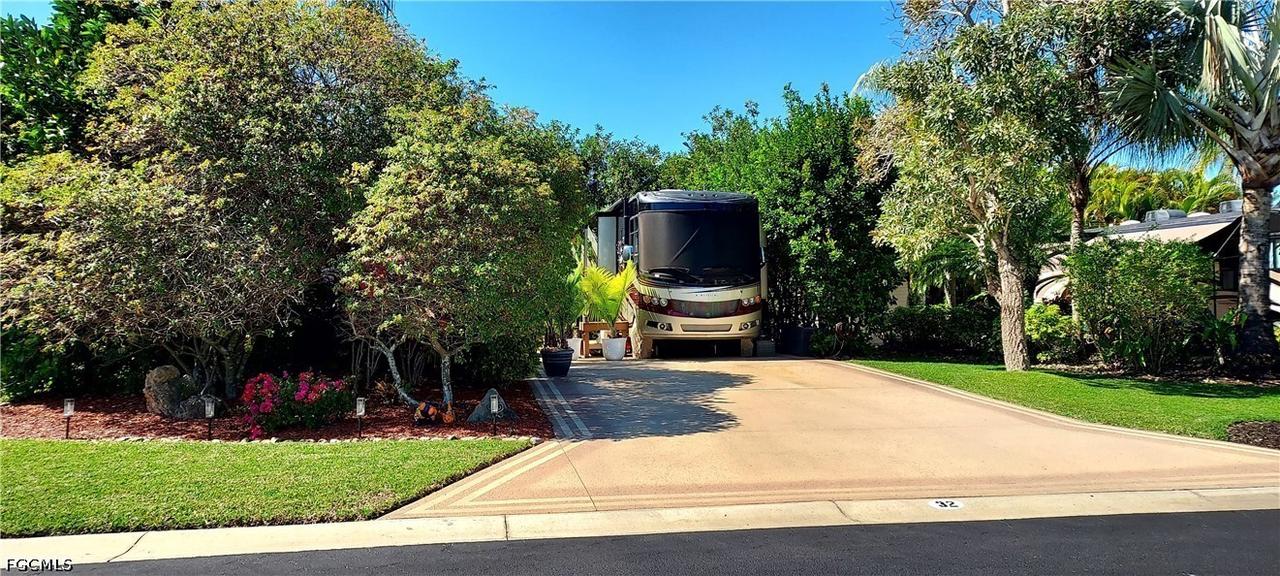 Lot 32 3001 W Riverbend Resort Blvd., Labelle, FL 33935