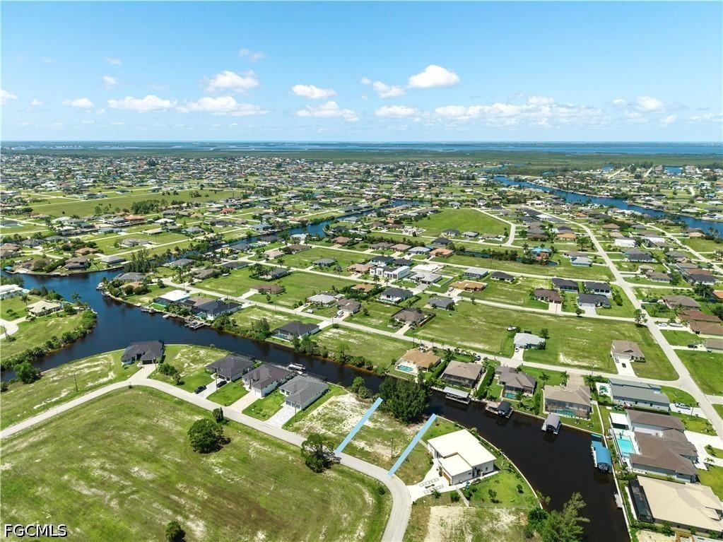 2022 NW 32nd Pl., Cape Coral, FL 33993