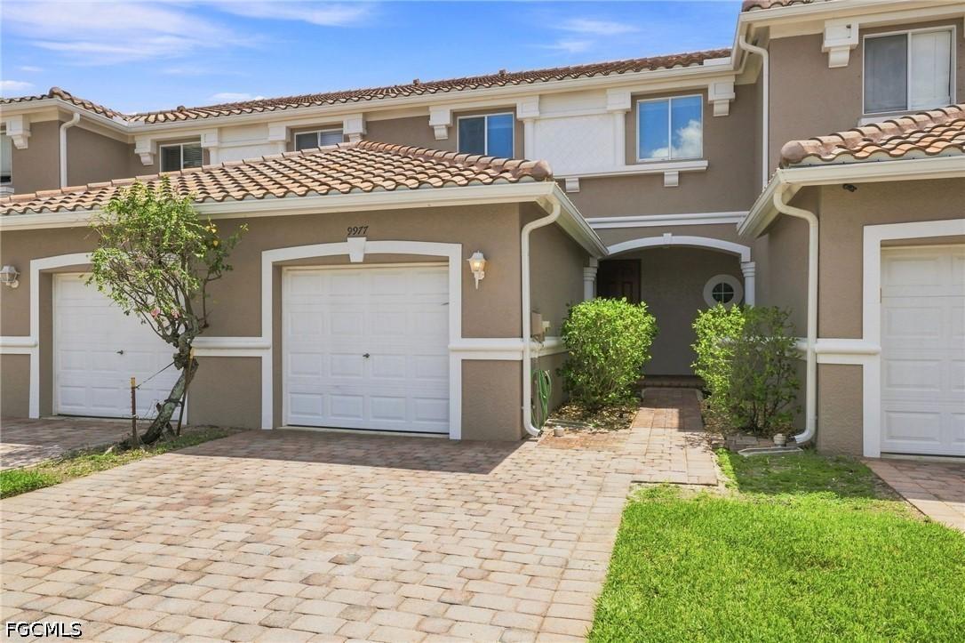 9977 Chiana Cir., Fort Myers, FL 33905