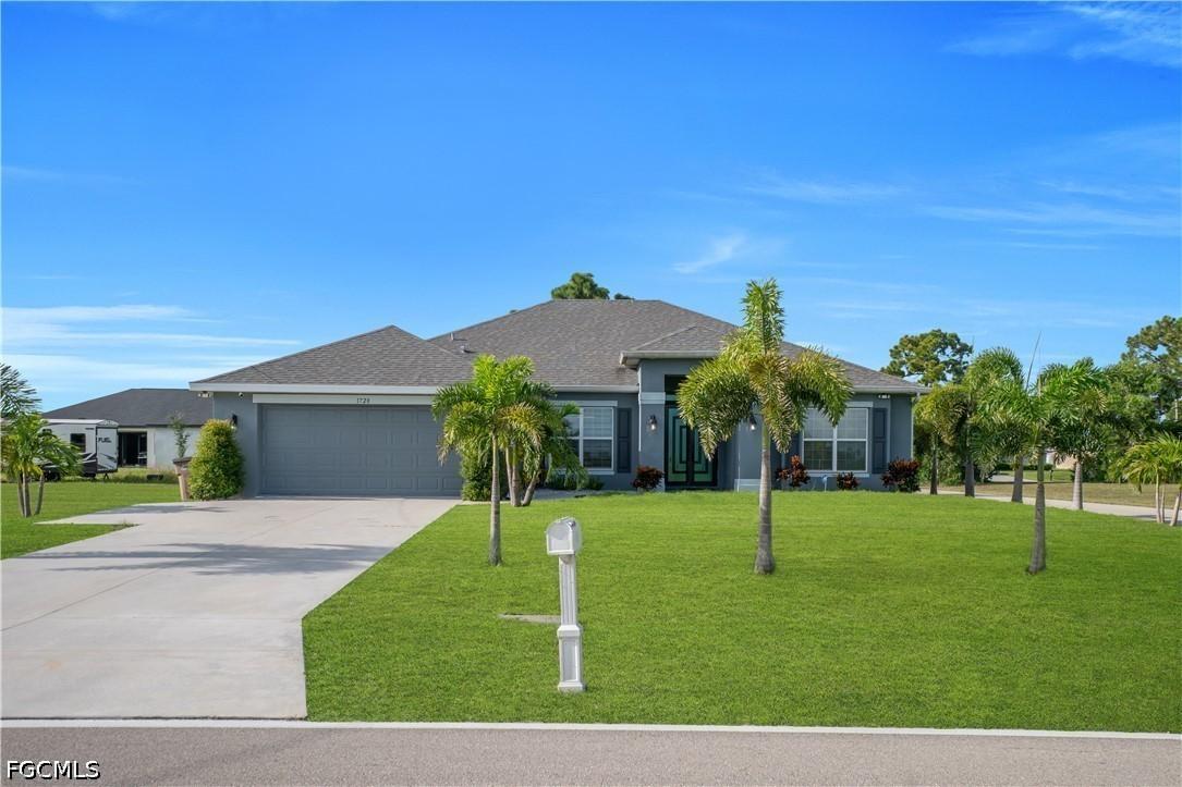 1728 Diplomat Pkwy., Cape Coral, FL 33993