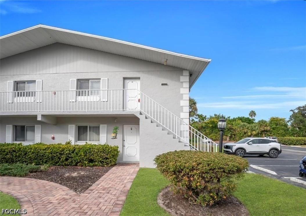 8071 Country Rd. #206, Fort Myers, FL 33919