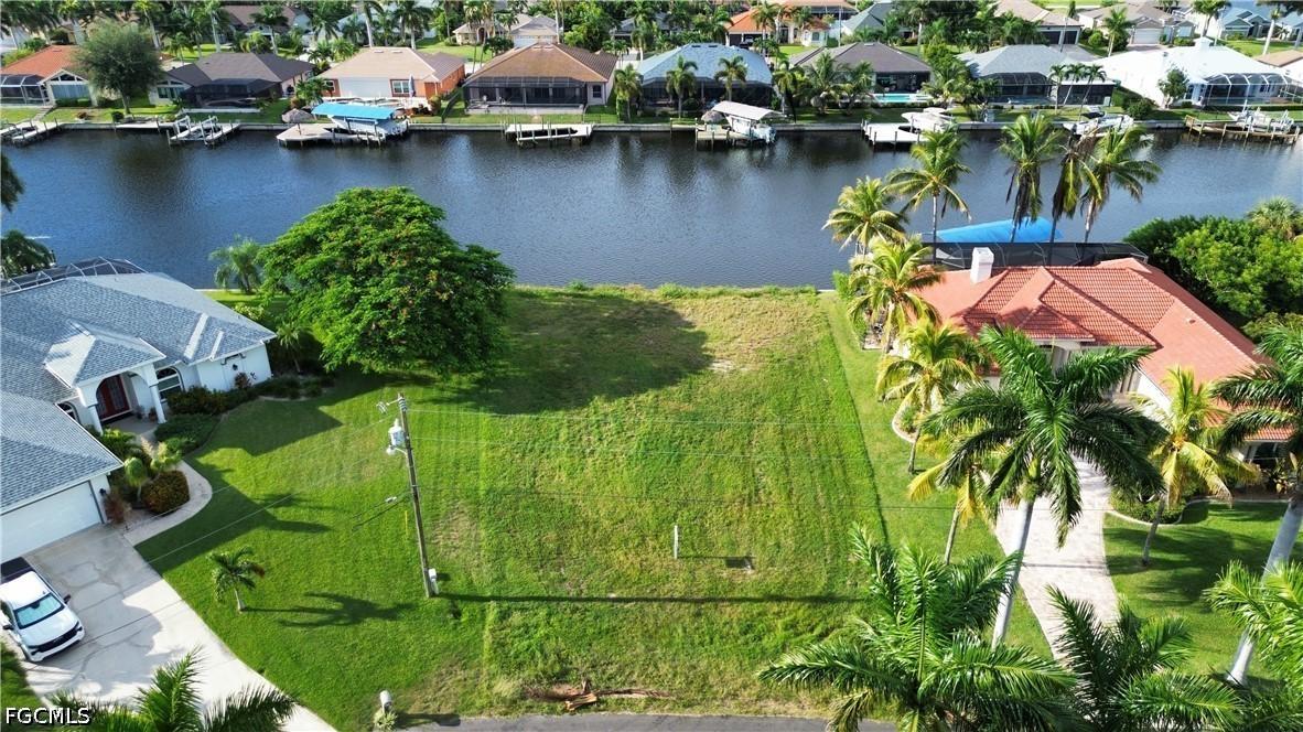 2525 SW 53rd Ter., Cape Coral, FL 33914