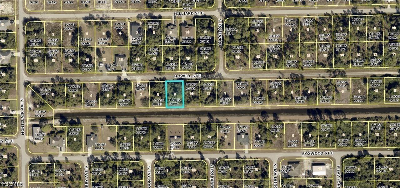 1226 Howell St., Lehigh Acres, FL 33974
