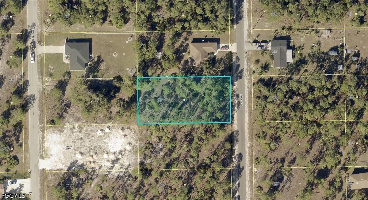 111 Louis Ave., Lehigh Acres, FL 33936