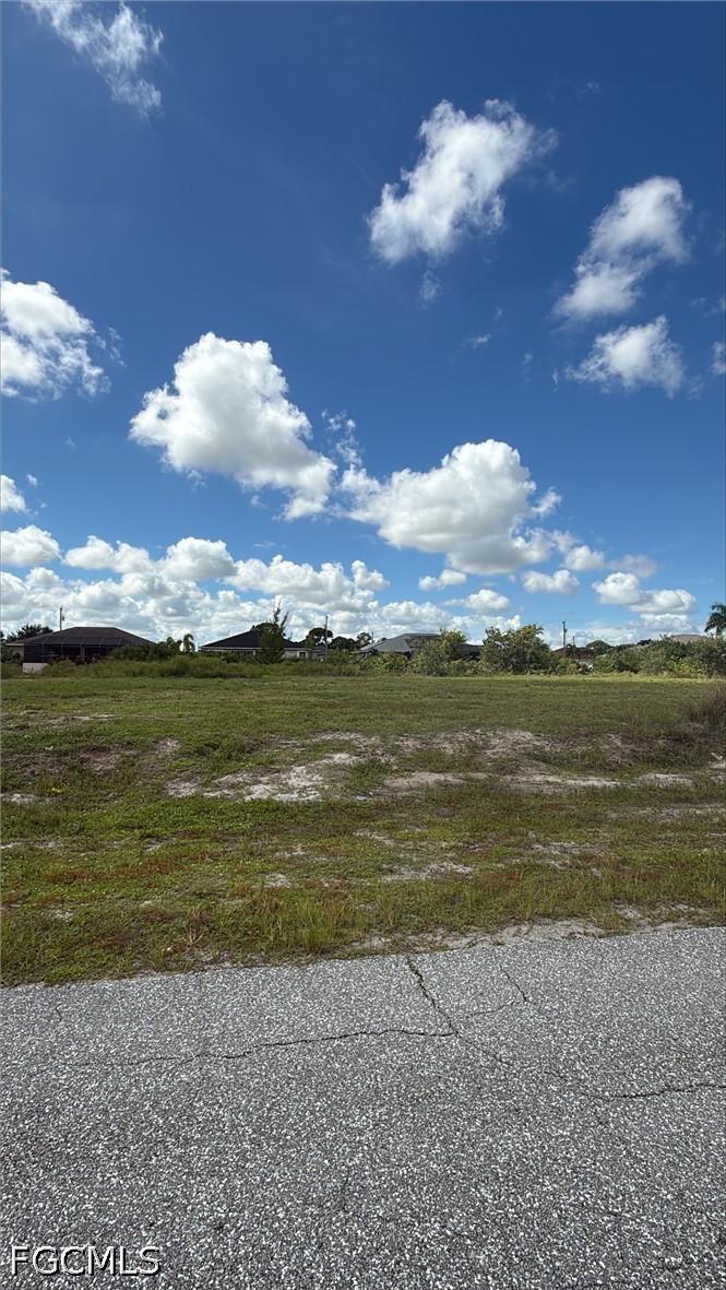 1722 NW 14th St., Cape Coral, FL 33993