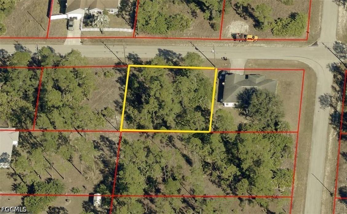2904 E 23rd St., Alva, FL 33920