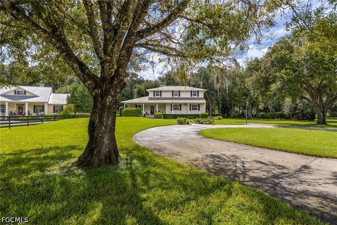4691 Long Lake Dr., Fort Myers, FL 33905
