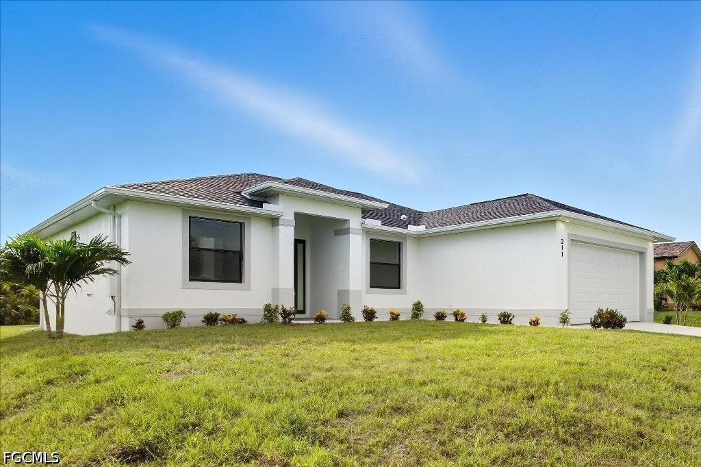 211 NW 25th Ave., Cape Coral, FL 33993
