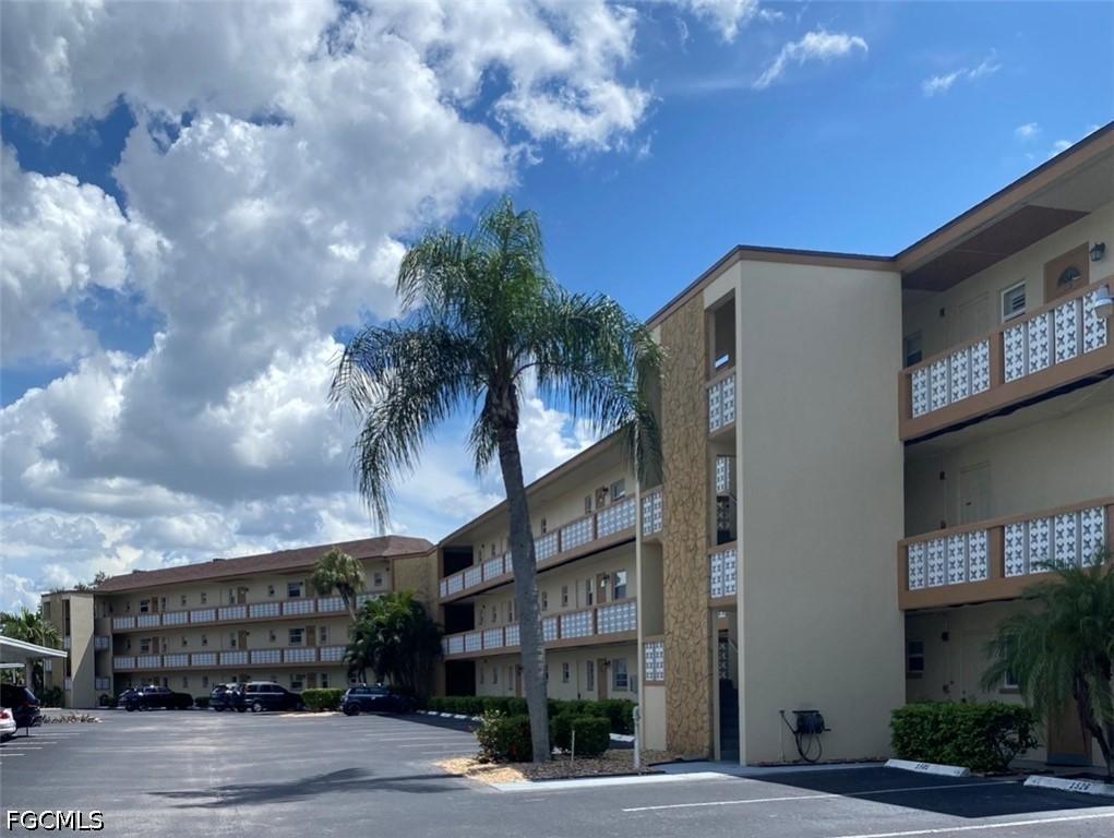 1515 Tropic Ter., North Fort Myers, FL 33903