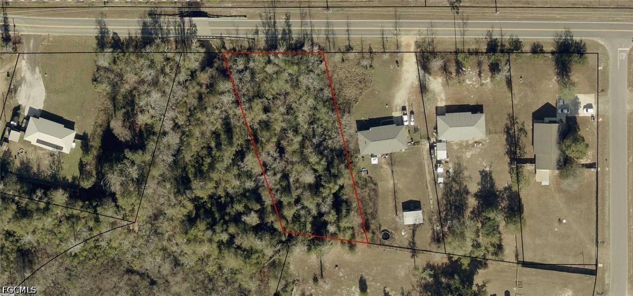 7930 Campflowers Rd., Youngstown, FL 32466