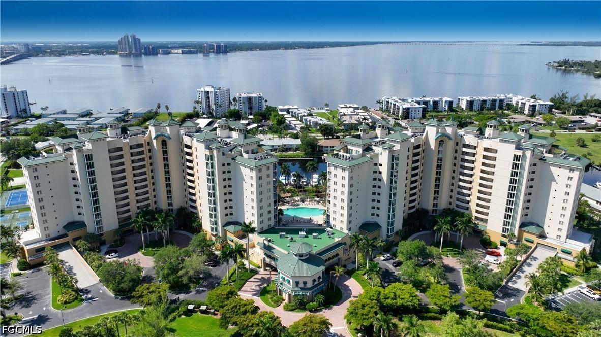 3414 Hancock Bridge Pkwy. #303, North Fort Myers, FL 33903