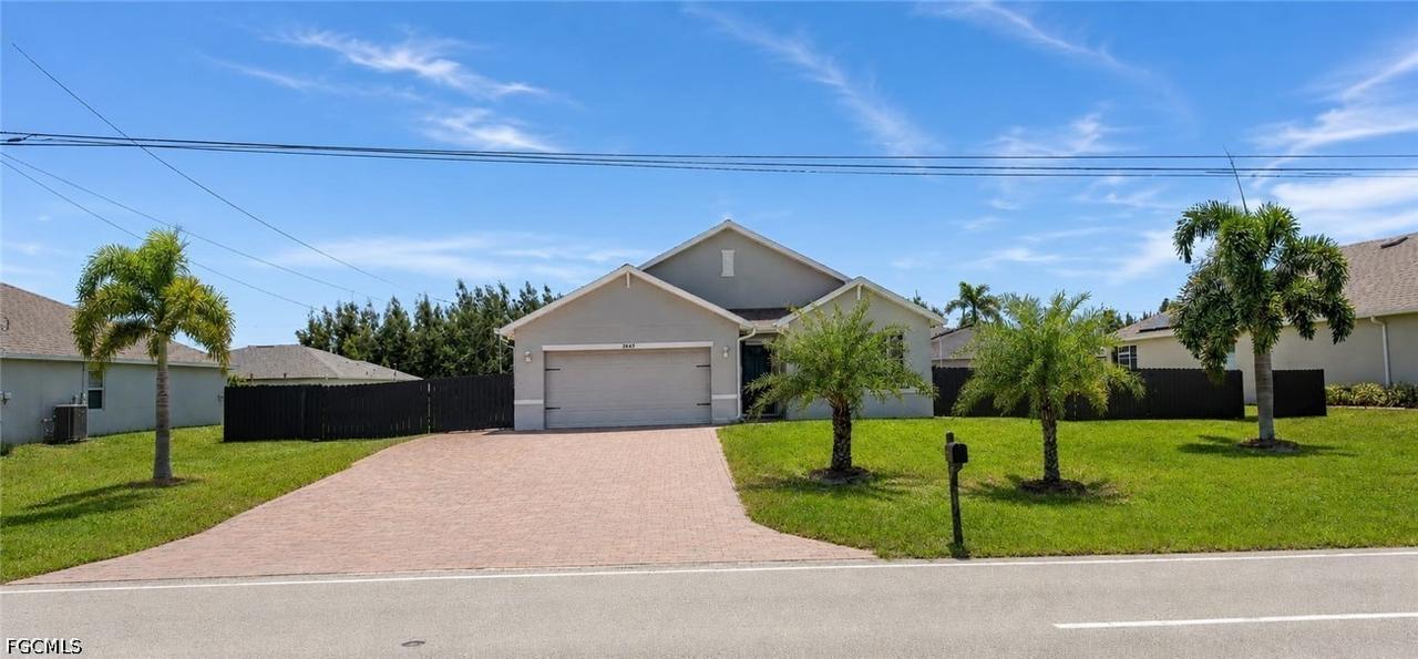 1702 Embers Pkwy., Cape Coral, FL 33993