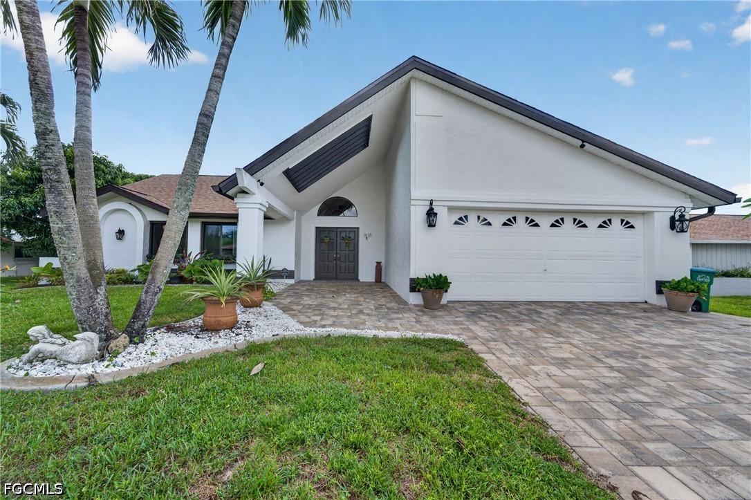 304 SE 29th Ter., Cape Coral, FL 33904
