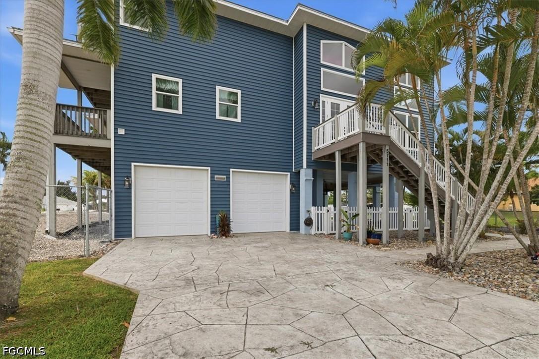 5711 Linden Ln., Bokeelia, FL 33922