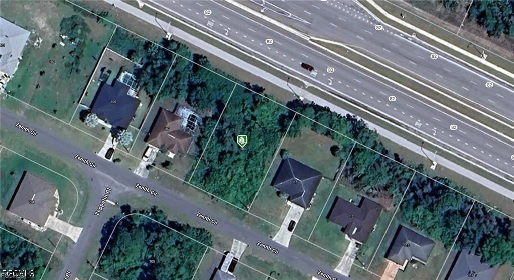 109 Zenith Cir., Fort Myers, FL 33913