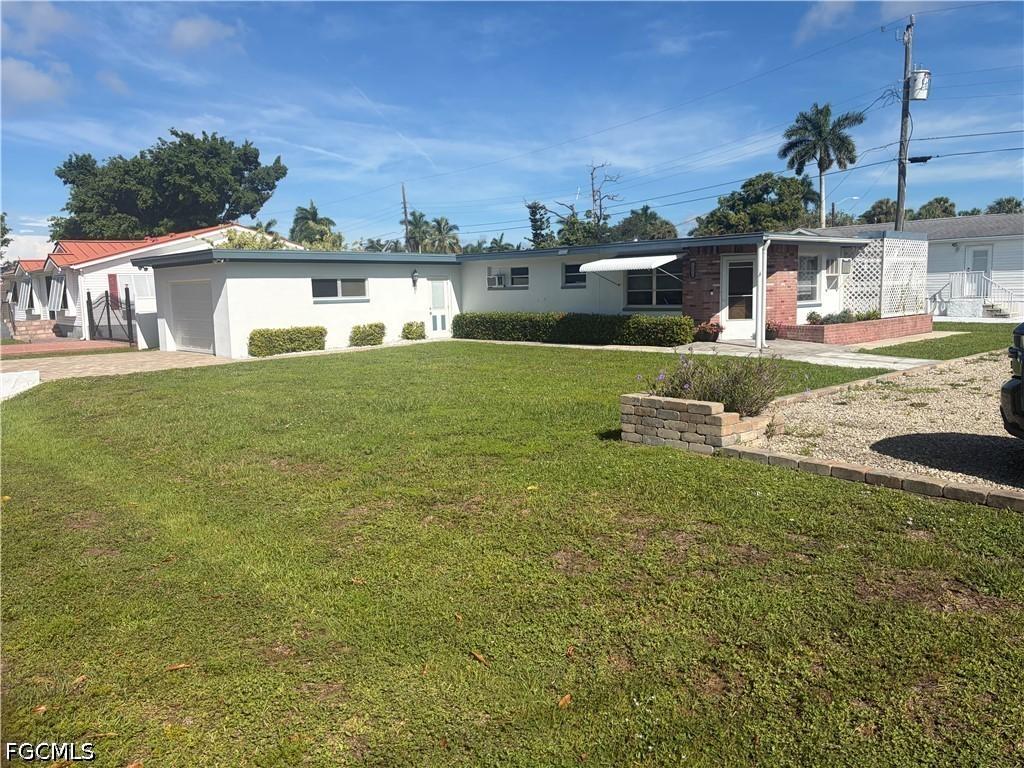 12020 Hibiscus Dr., Fort Myers, FL 33908
