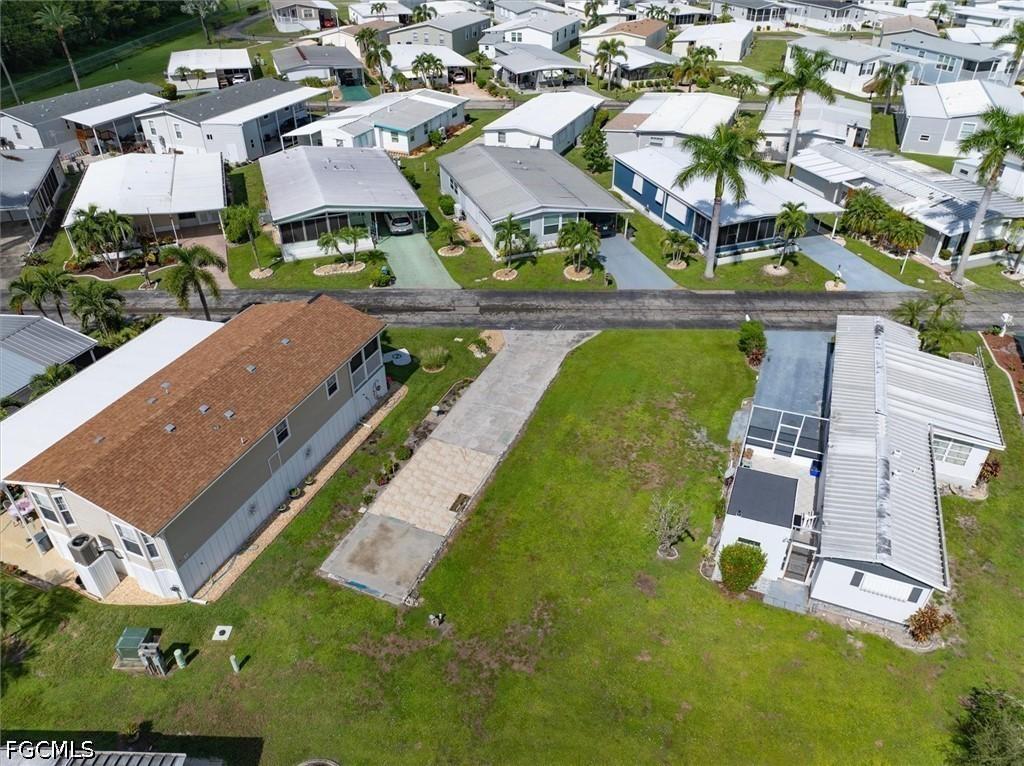 241 Daisy Ave., Fort Myers, FL 33908