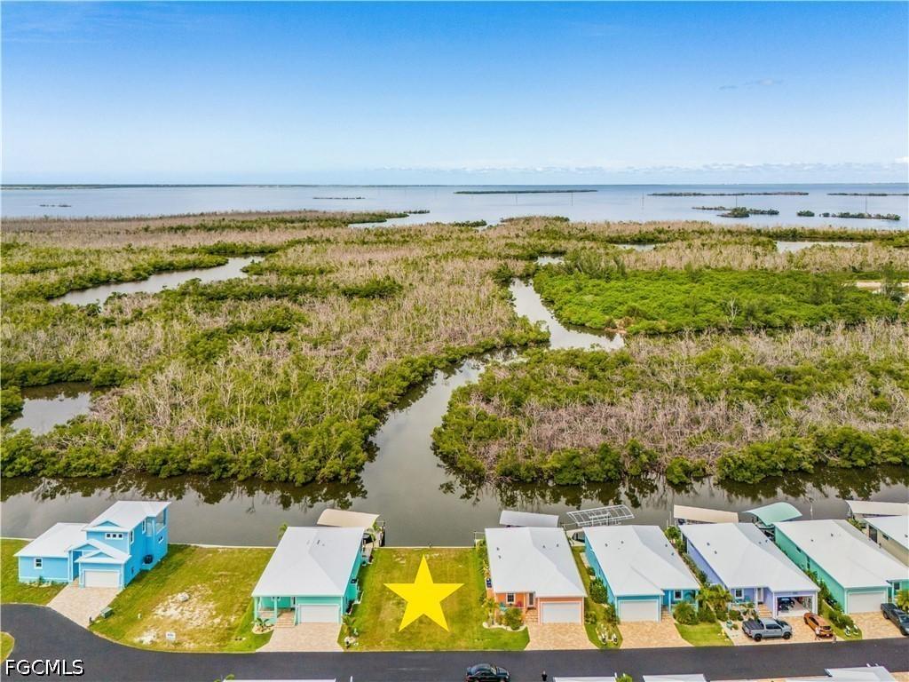 3019 Trawler Ln., St James City, FL 33956