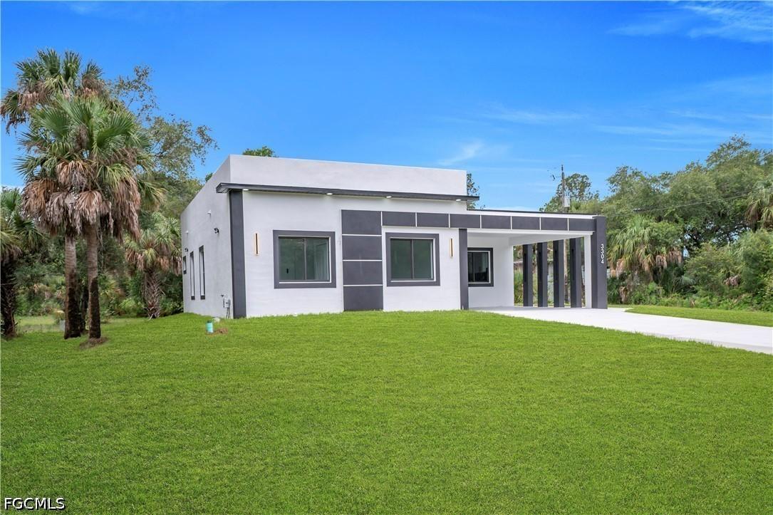 3304 E 15th St., Lehigh Acres, FL 33972