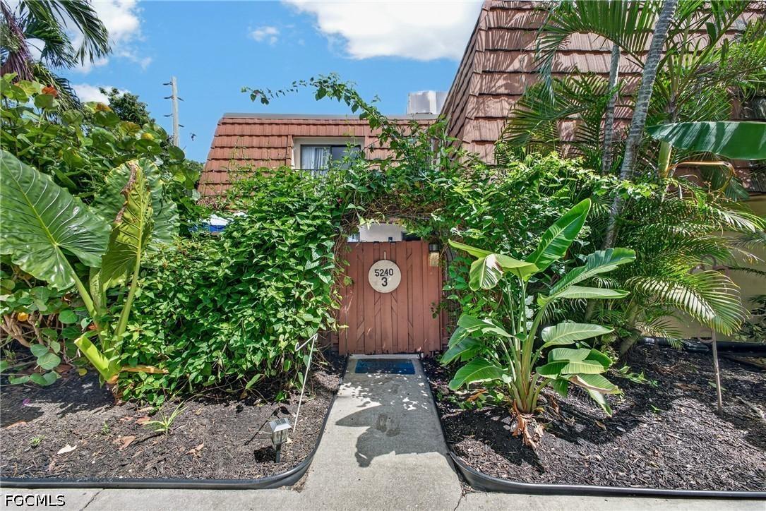 5240 Cedarbend Dr. #3, Fort Myers, FL 33919