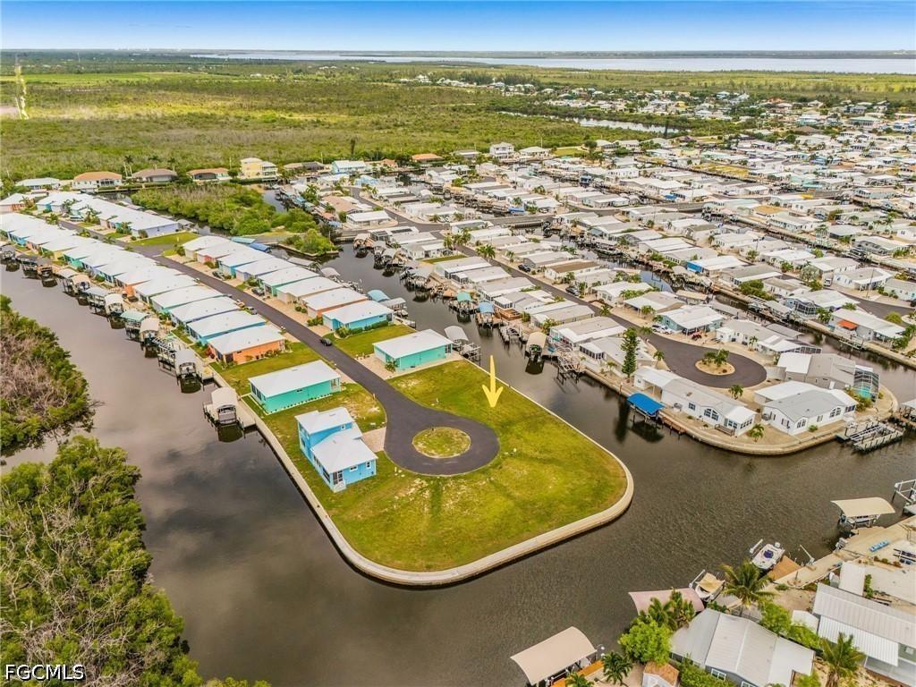 2990 Trawler Ln., St James City, FL 33956