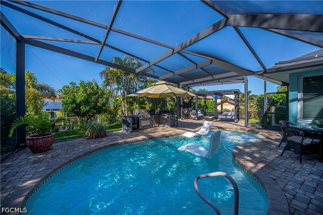 15141 Sam Snead Ln., North Fort Myers, FL 33917