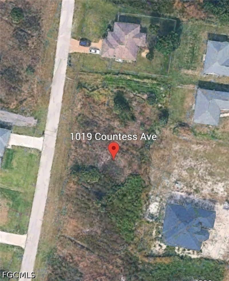 1019 Countess Ave., Lehigh Acres, FL 33974