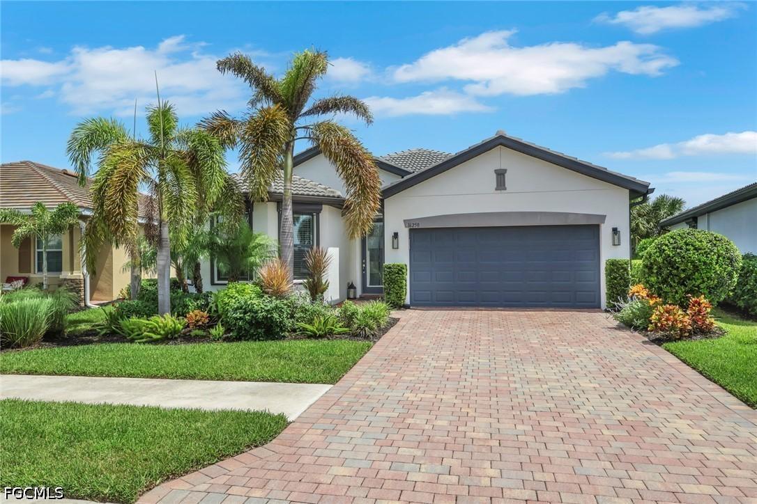 16250 Rosemallow Ln., Alva, FL 33920