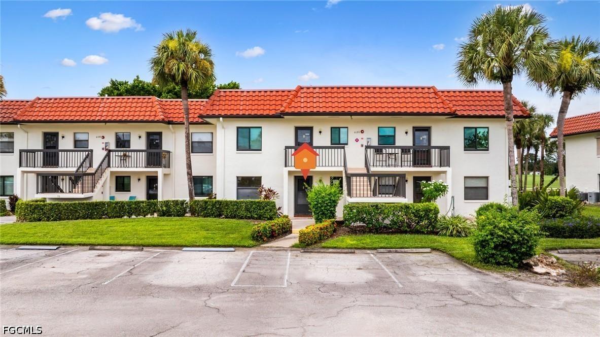 4186 27th Ct. #105, Naples, FL 34116