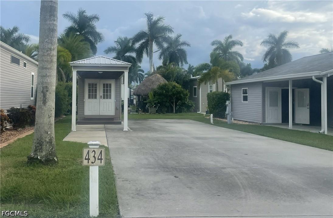 5453 Cypress Trail Resort Cir., Fort Myers, FL 33905