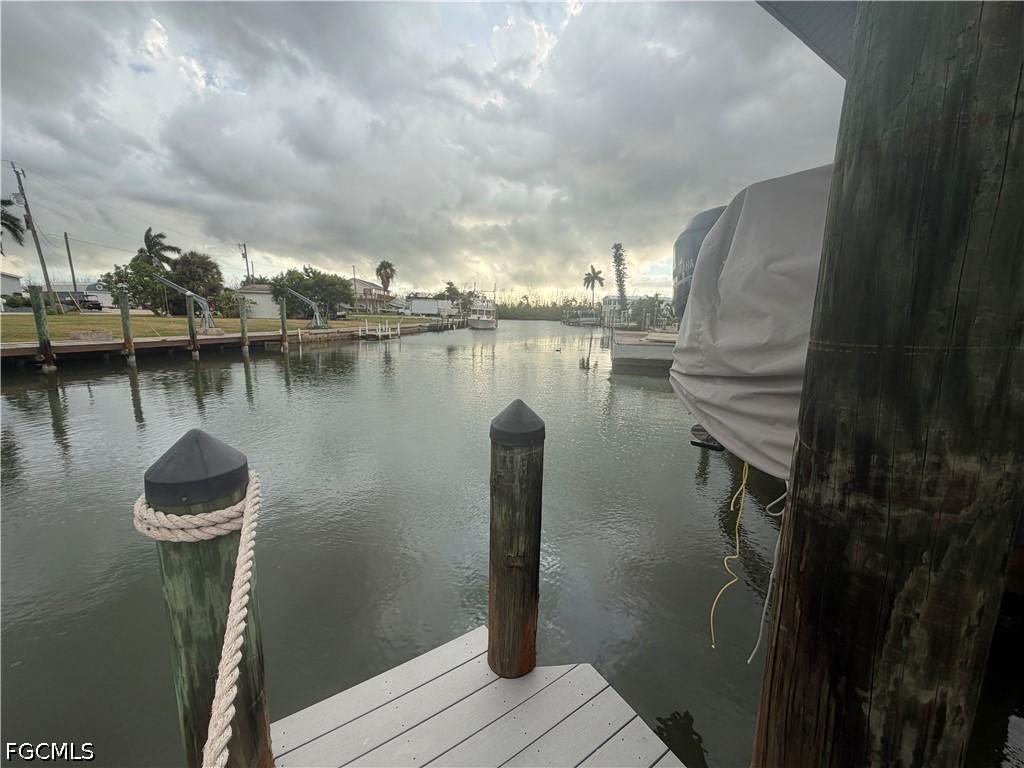 3881 Areca Dr., St James City, FL 33956