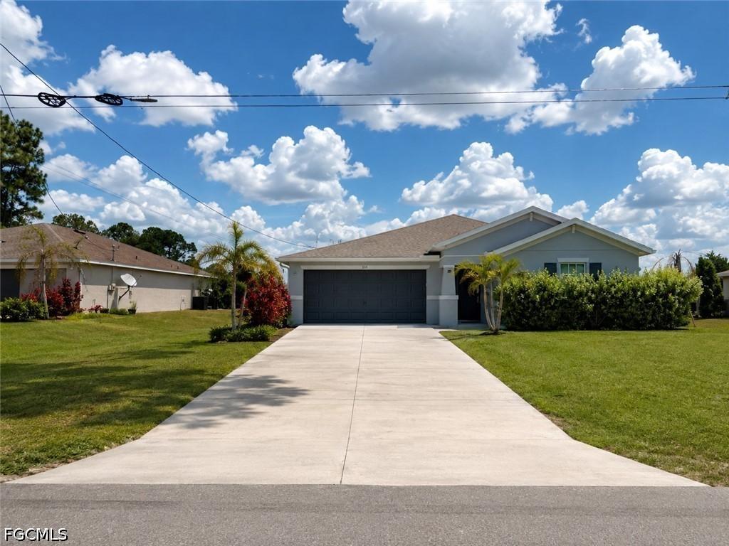 358 Pembroke St., Lehigh Acres, FL 33974