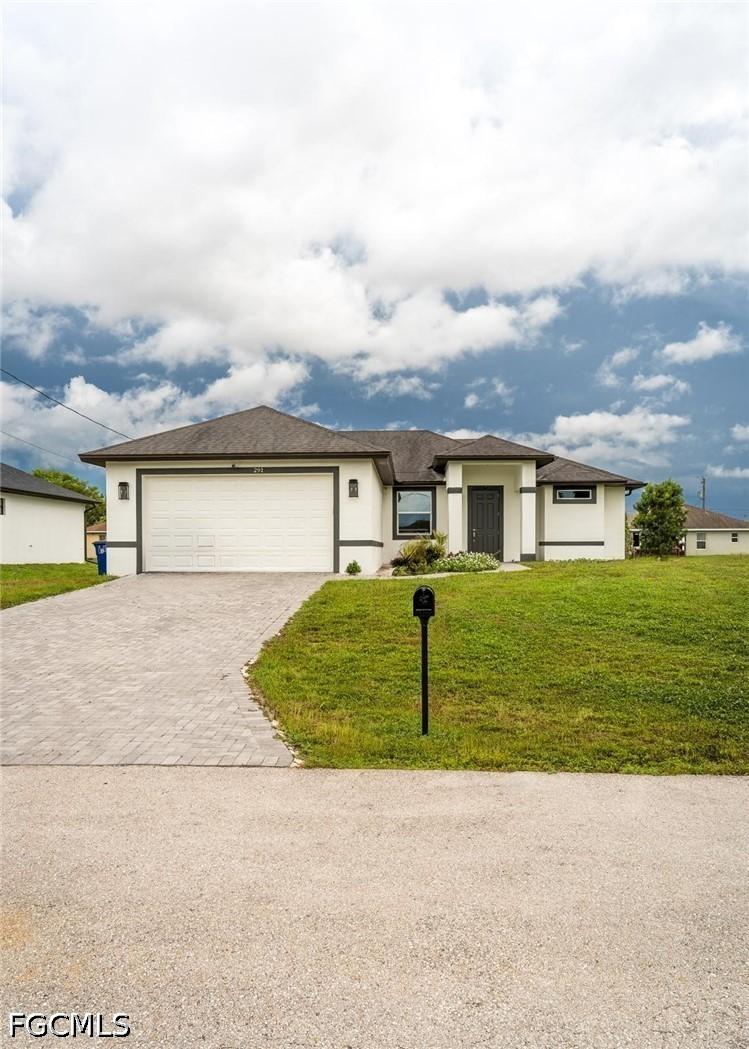 2917 5th St., Lehigh Acres, FL 33976