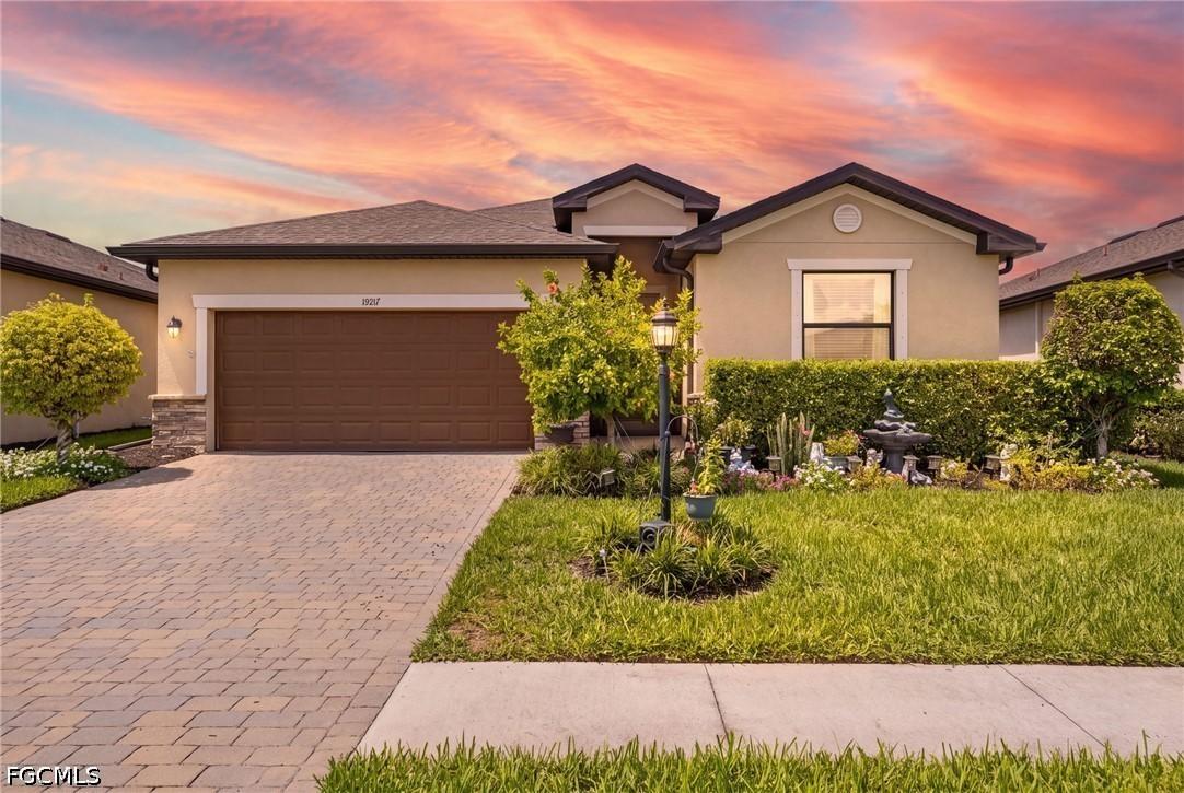 14517 Monrovia Ln., Fort Myers, FL 33905