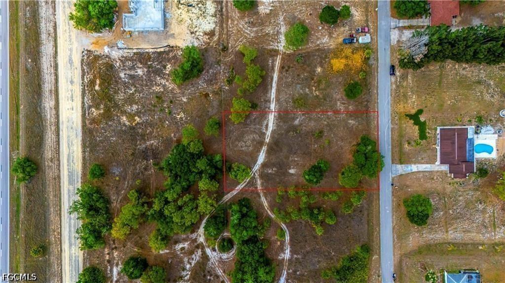 1407 Robert Ave., Lehigh Acres, FL 33972