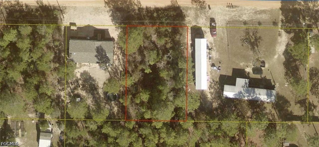 16-3N-20-28060-010-0080 E Clover Lane Lot 8 Ln., Defuniak Springs, FL 32433