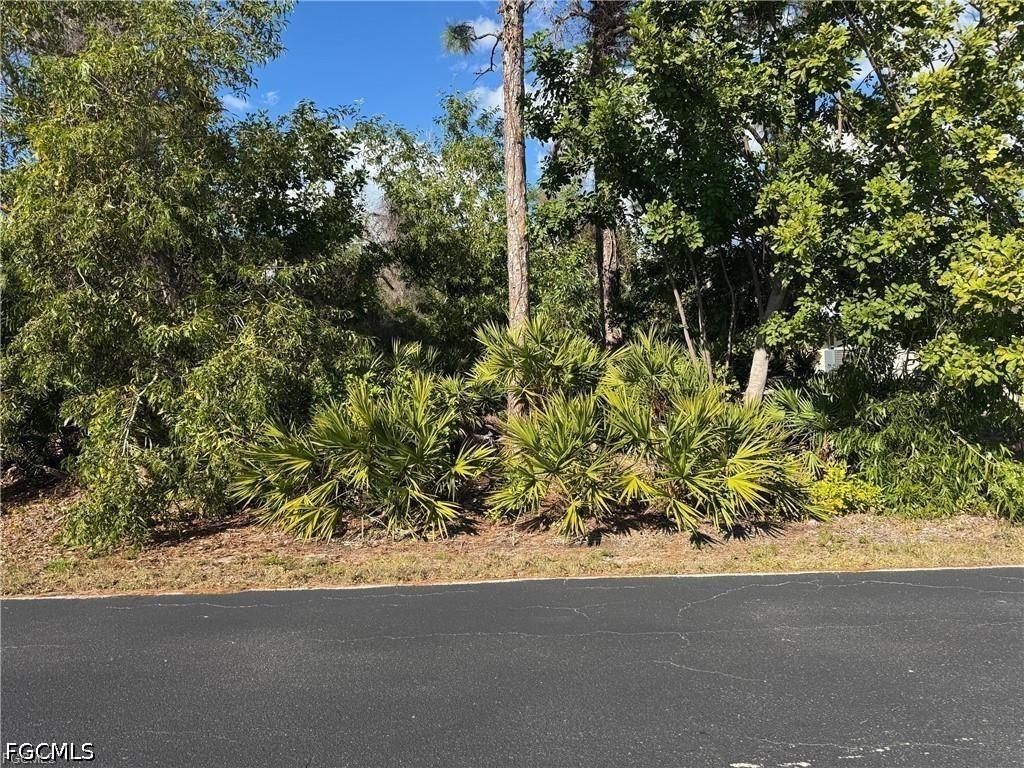 3716 Manatee Dr., Other, FL 33956