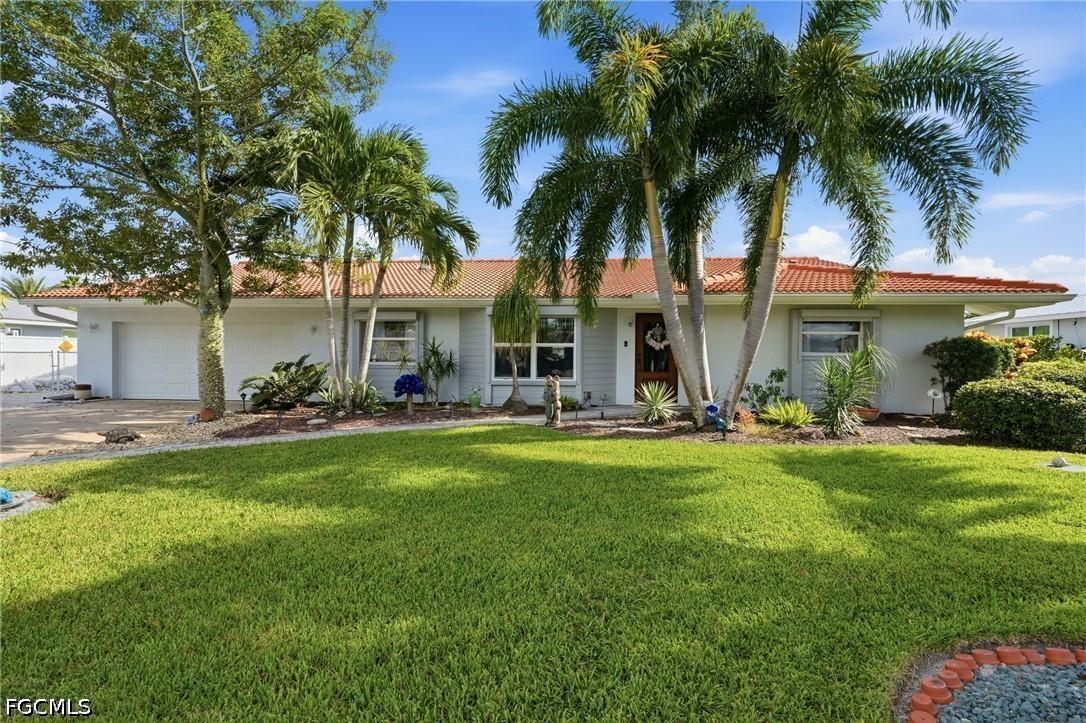 1028 Edgemere Dr., Fort Myers, FL 33919