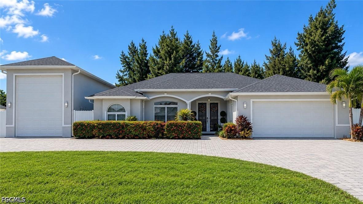452 SW 19th Ave., Cape Coral, FL 33991