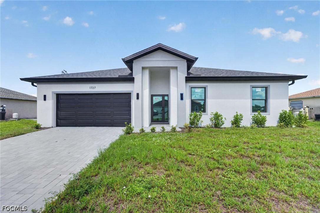 1727 NE 12th Ter., Cape Coral, FL 33909
