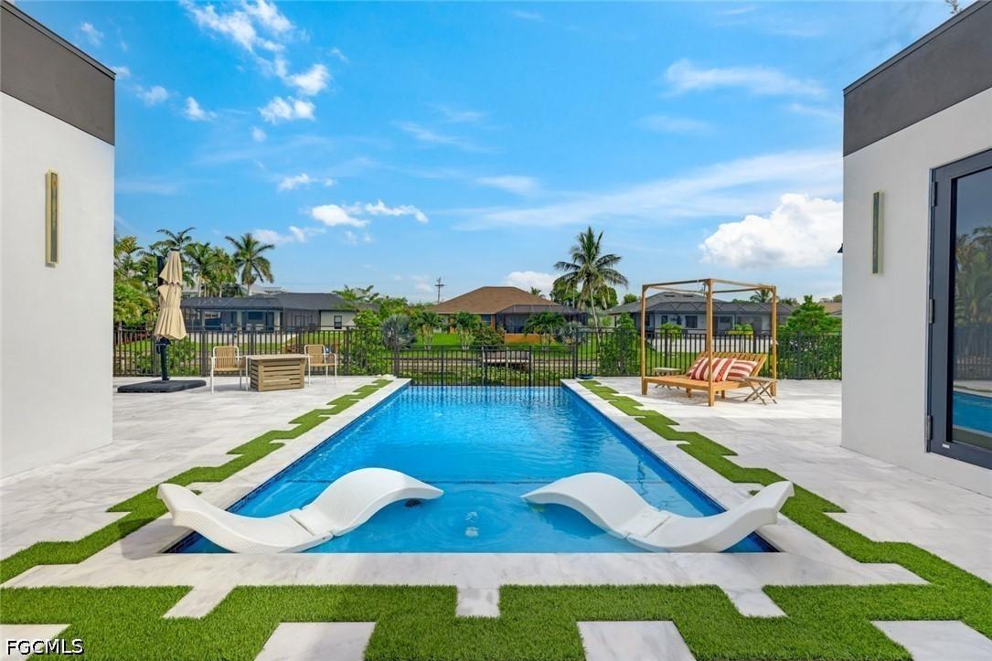 129 SE 16th St., Cape Coral, FL 33990