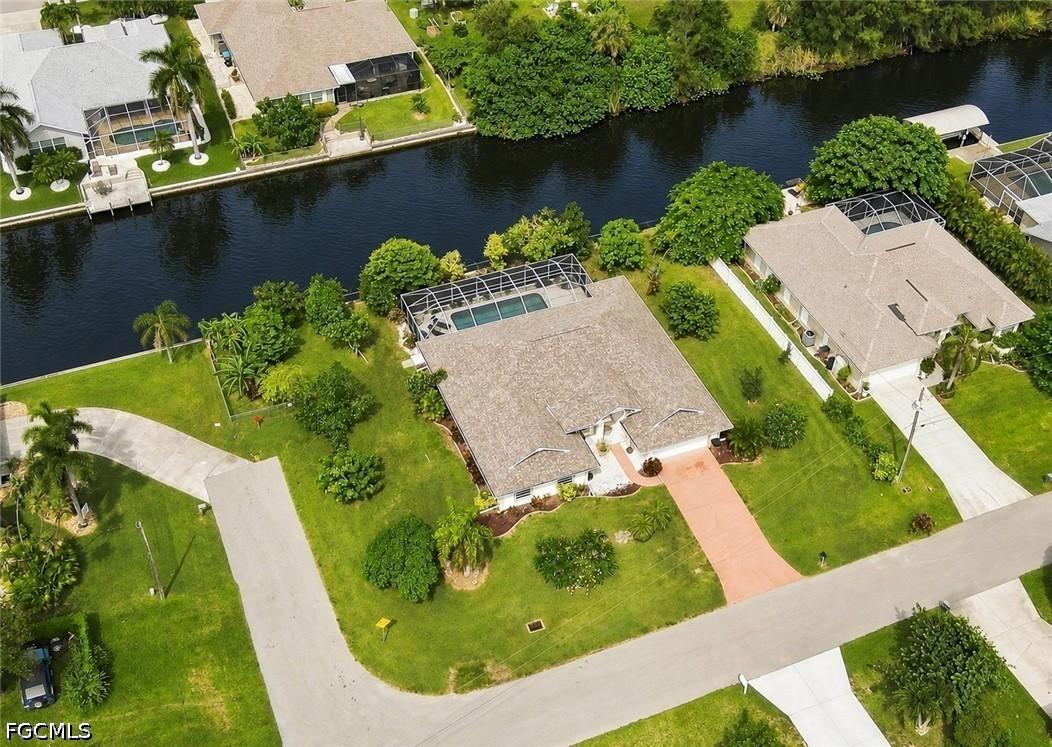 2138 SE 5th Pl., Cape Coral, FL 33990