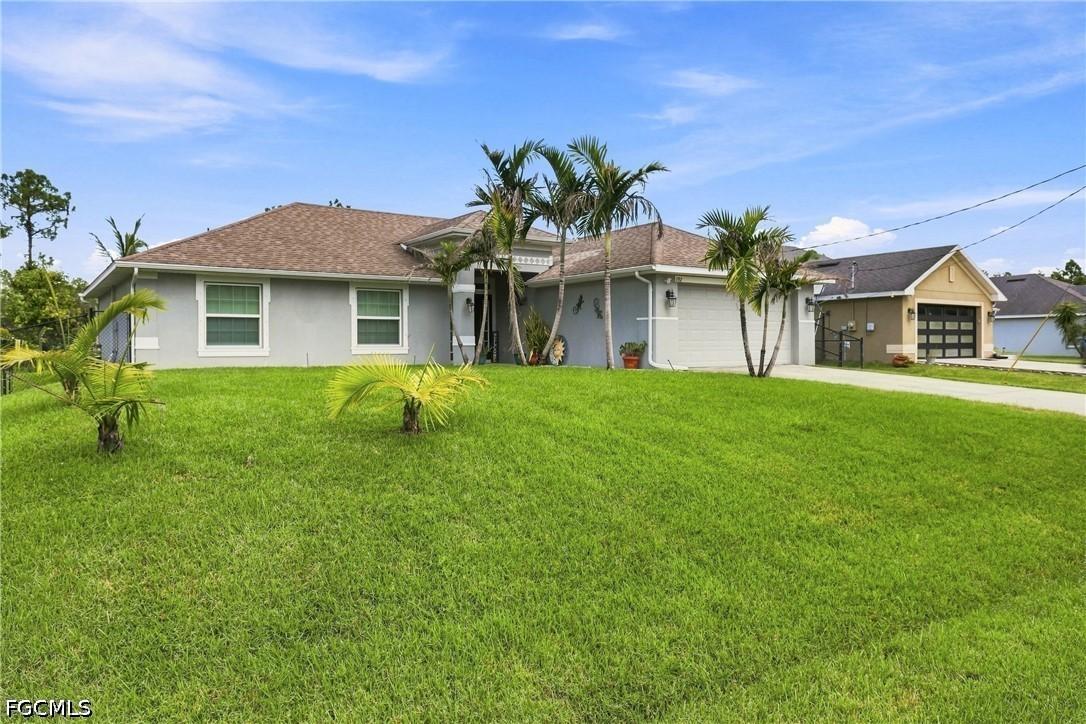 192 Townsend Ct., Lehigh Acres, FL 33972