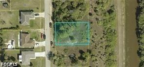 511 Naples Ave., Lehigh Acres, FL 33974